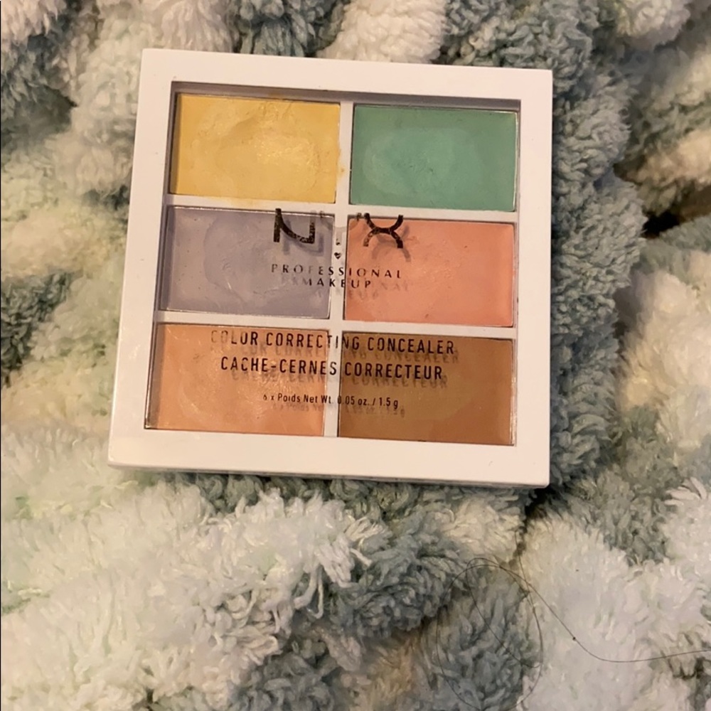 NYX color correcting concealer